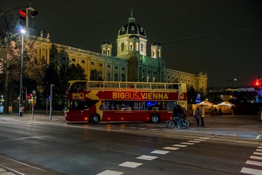 Big Bus Vienna panoramic city night tour