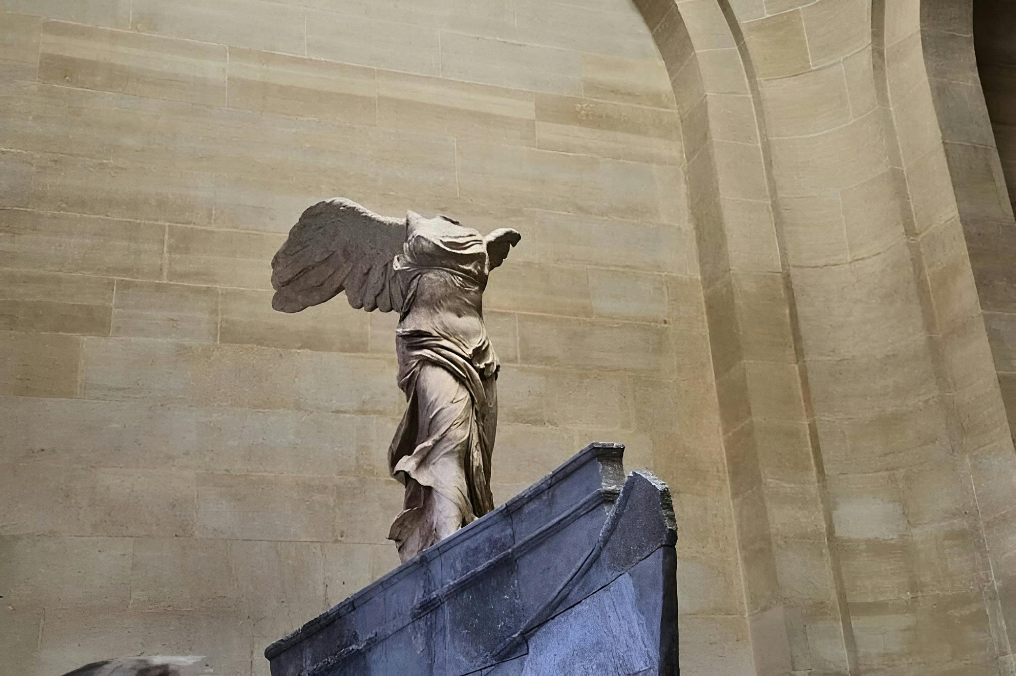 Visita guiada en inglés en grupo reducido a las obras emblemáticas del Museo del Louvre