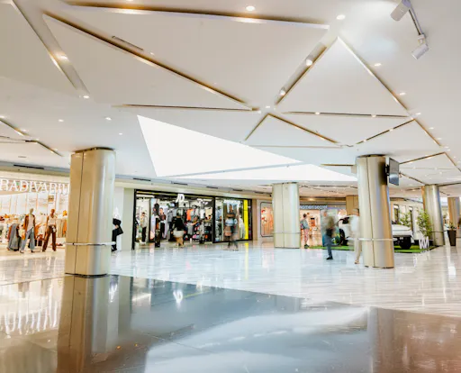 Las Palmas tour with free time in Vegueta and shopping