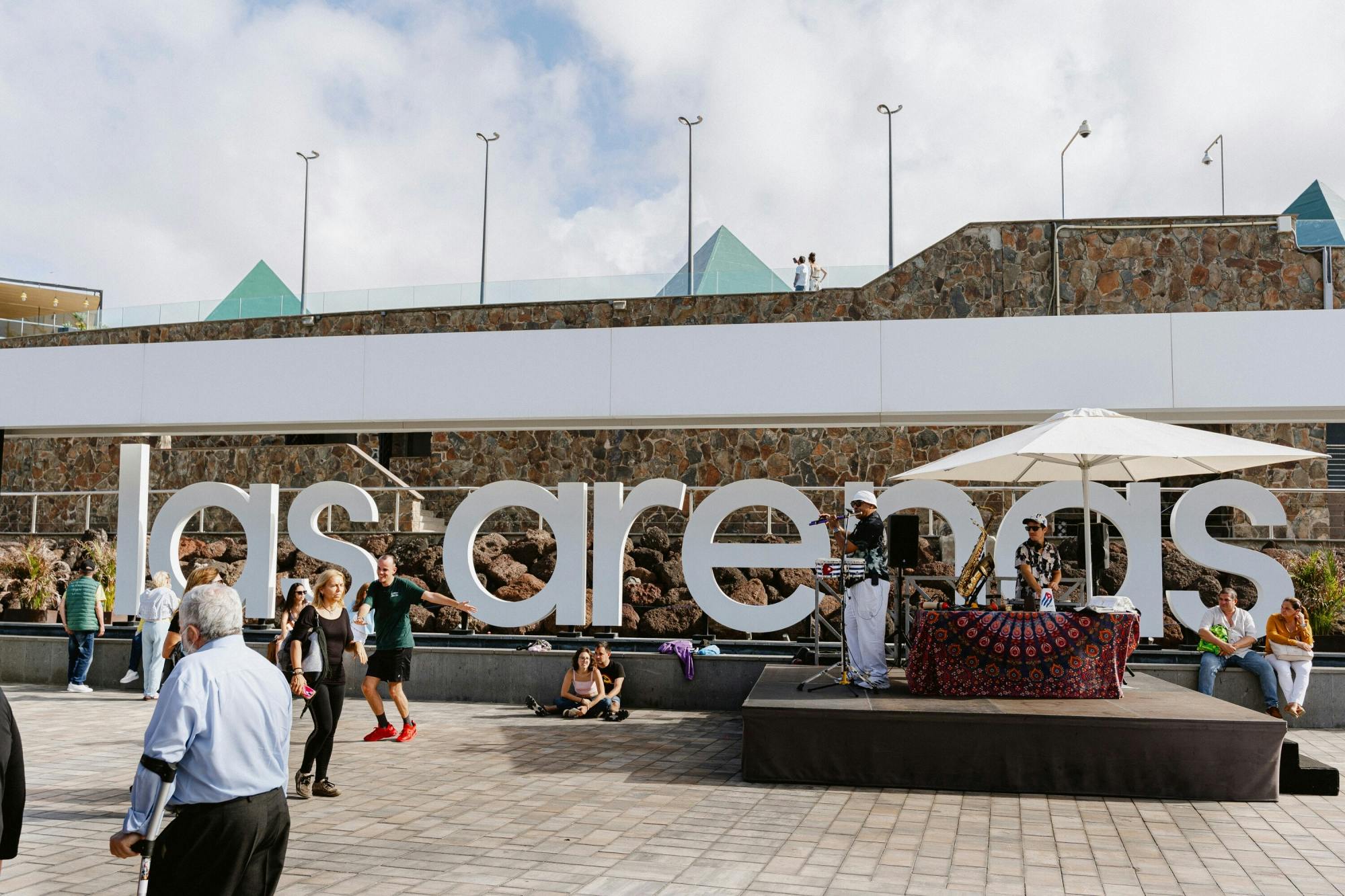 Las Palmas tour with free time in Vegueta and shopping