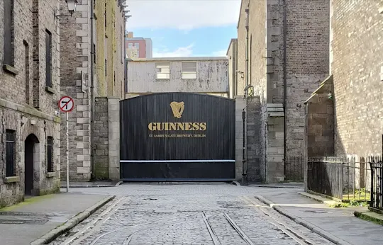 Dublin's breweries and back alleys audio walking tour