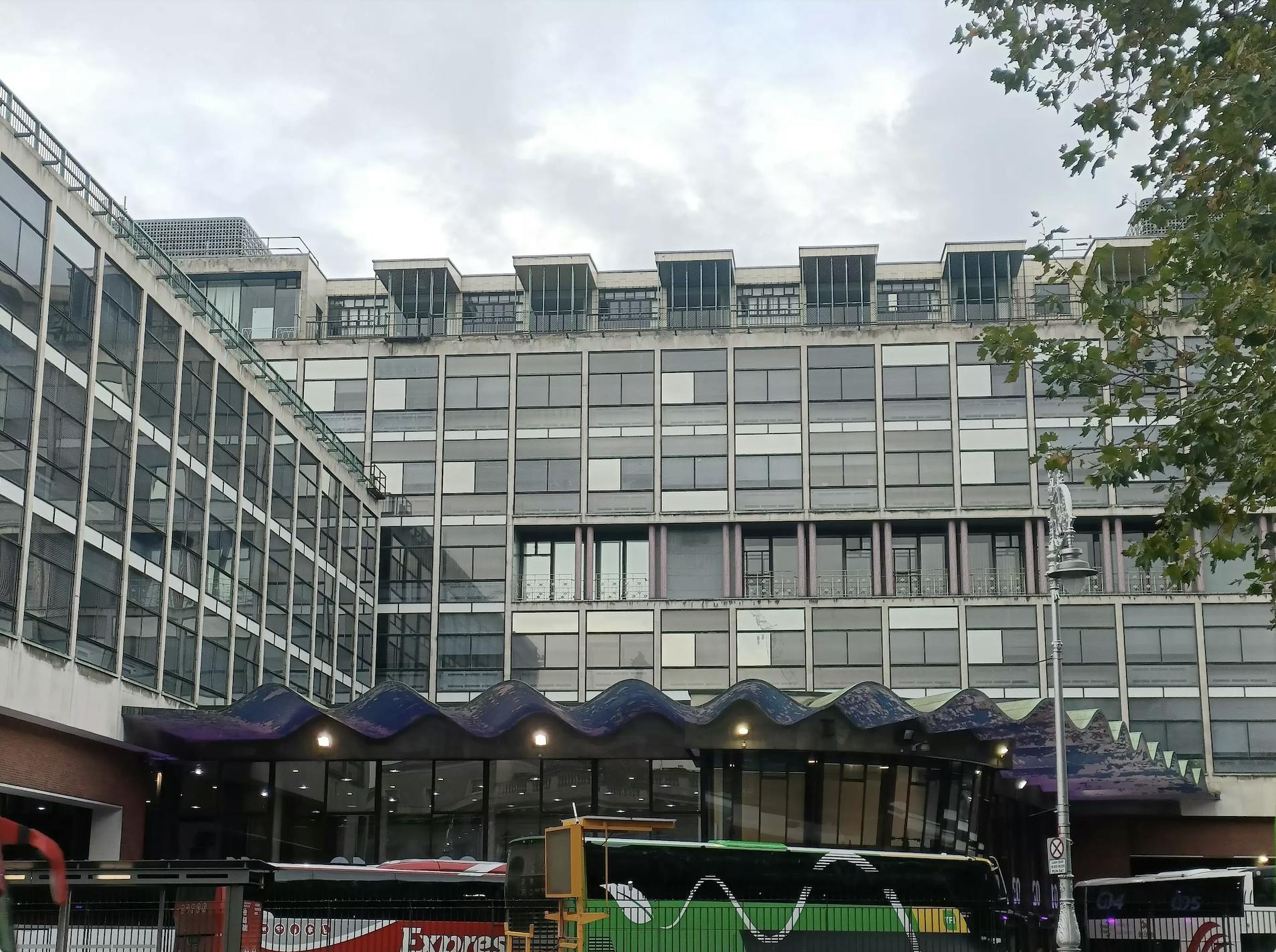 Dublin Docklands audio walking tour along the River Liffey