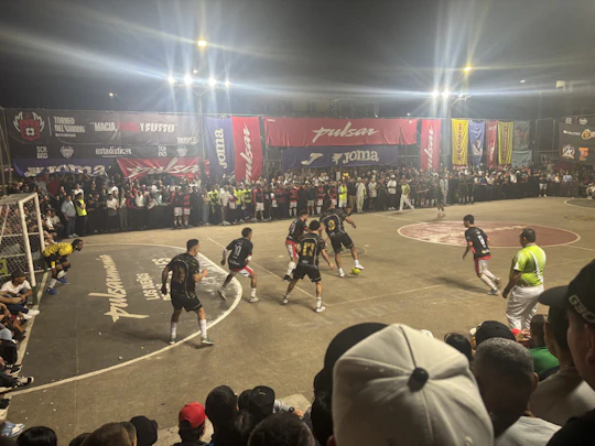 Medellín street football experience with a local host