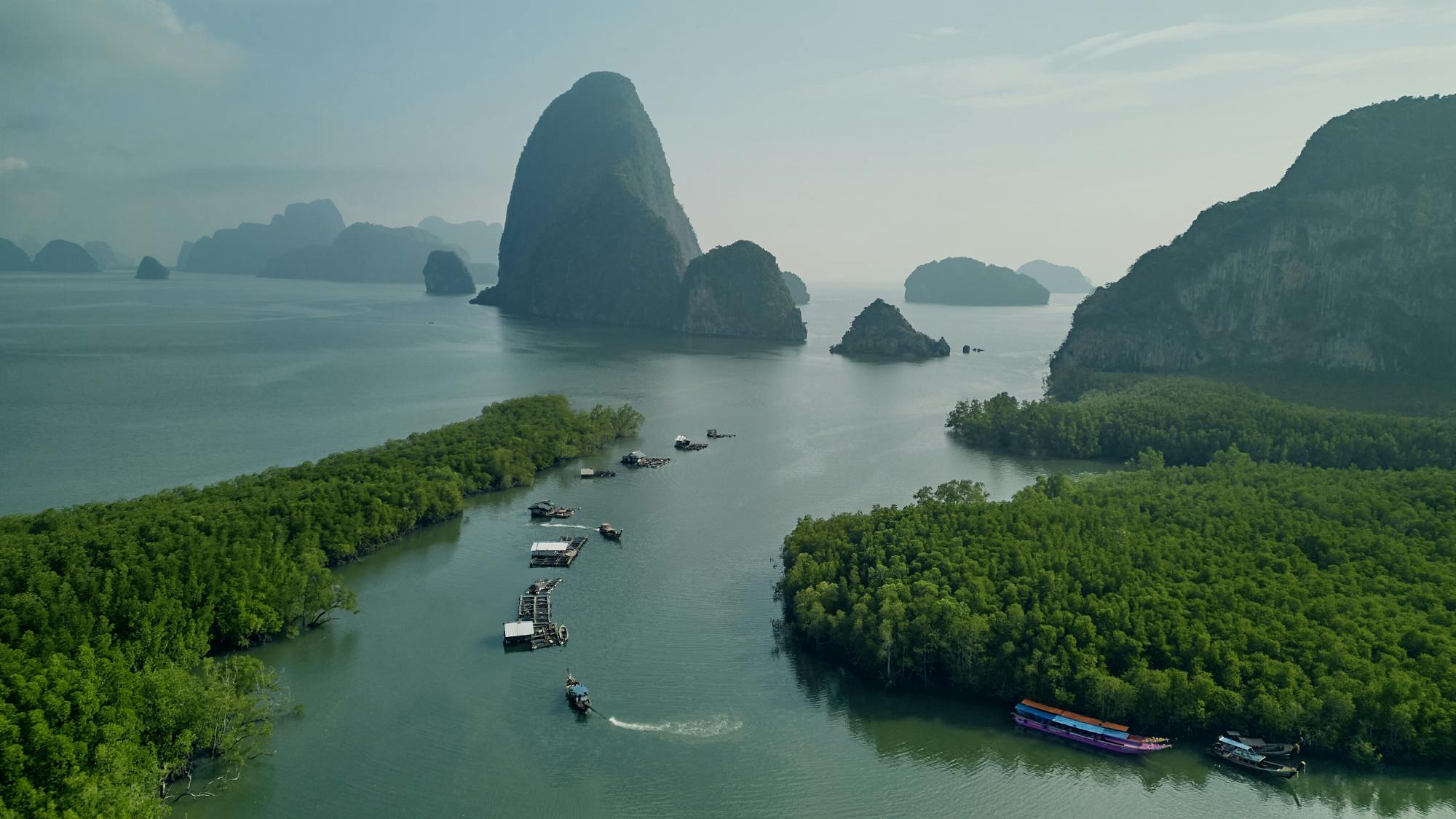 Heldagstur till Phang Nga Bay med besök på James Bond-ön