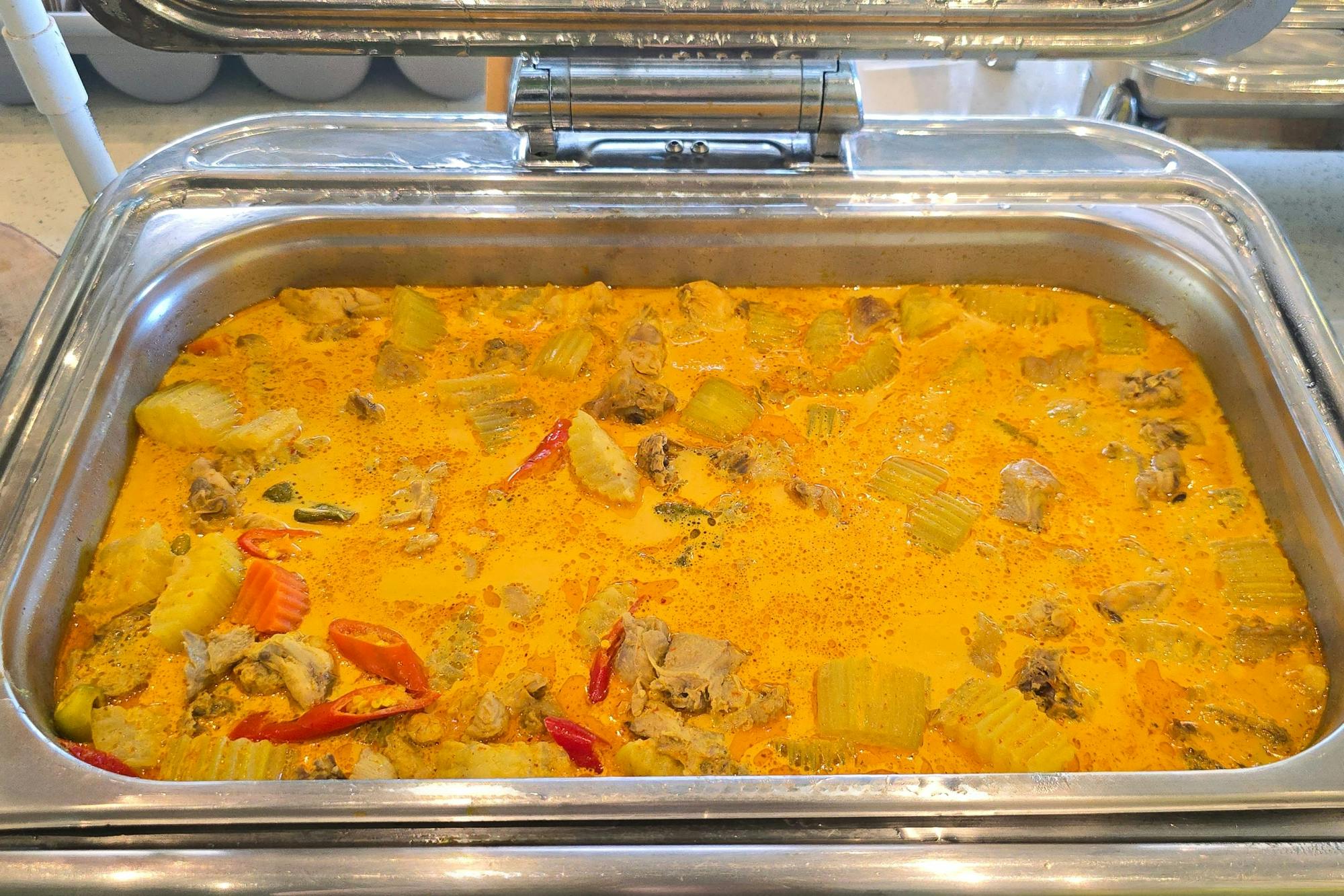 Full-day tour of Phang Nga Bay with James Bond Island visit