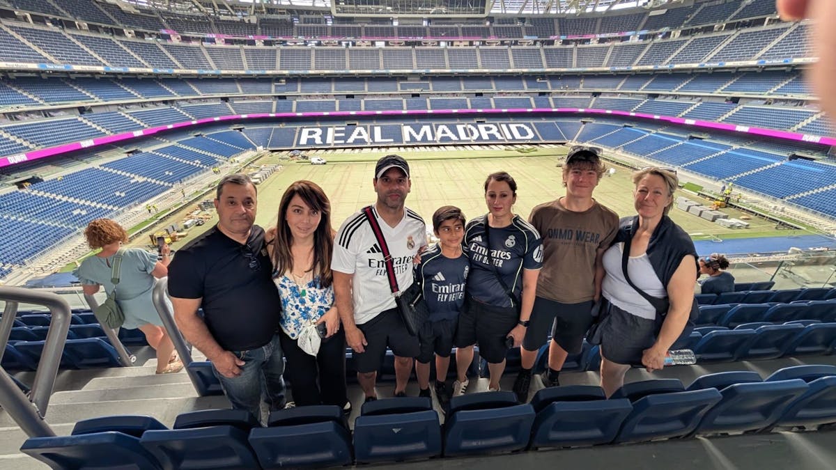 Rondleiding door het stadion van Real Madrid en tapas met een lokale gids