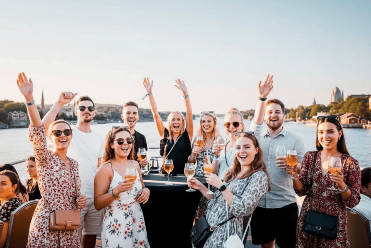 Boottocht met gids door de archipel van Stockholm, inclusief ambachtelijk bier