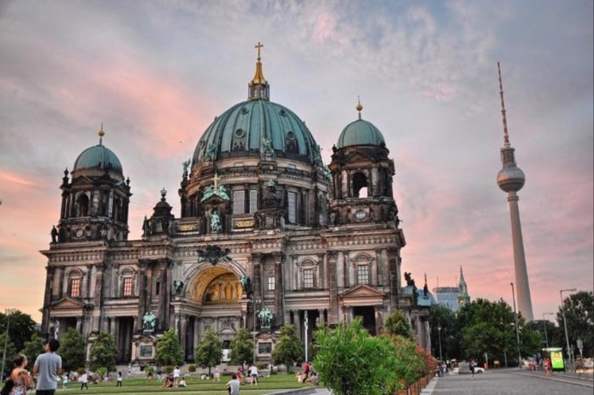 2026050469f888d97e954.jpg