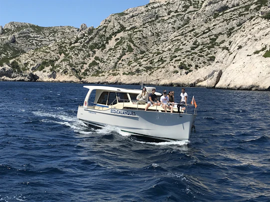 Morning boat tour to Frioul Archipelago from Marseille