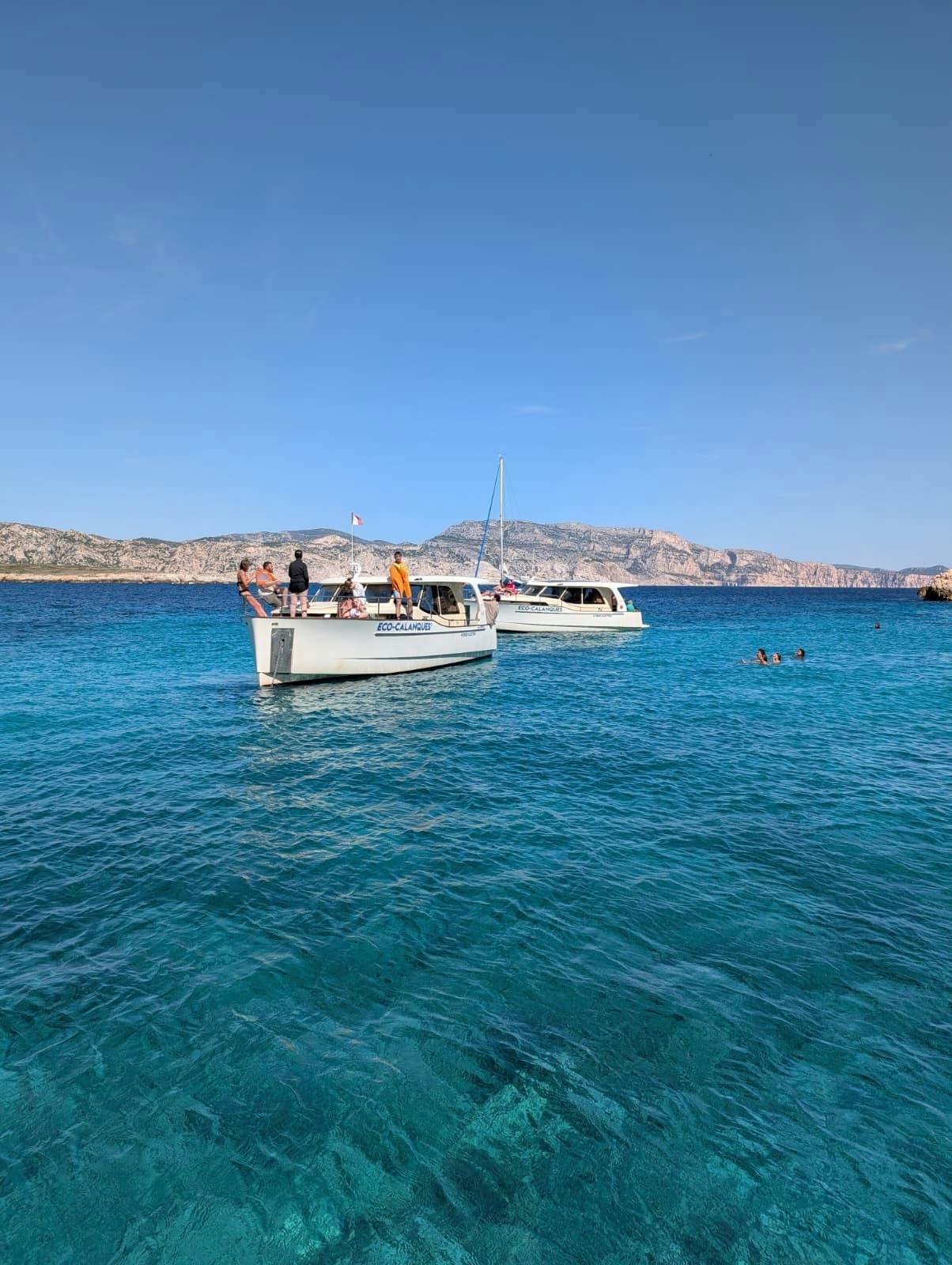 Tour ecologico in barca ibrida elettrica nelle Calanques