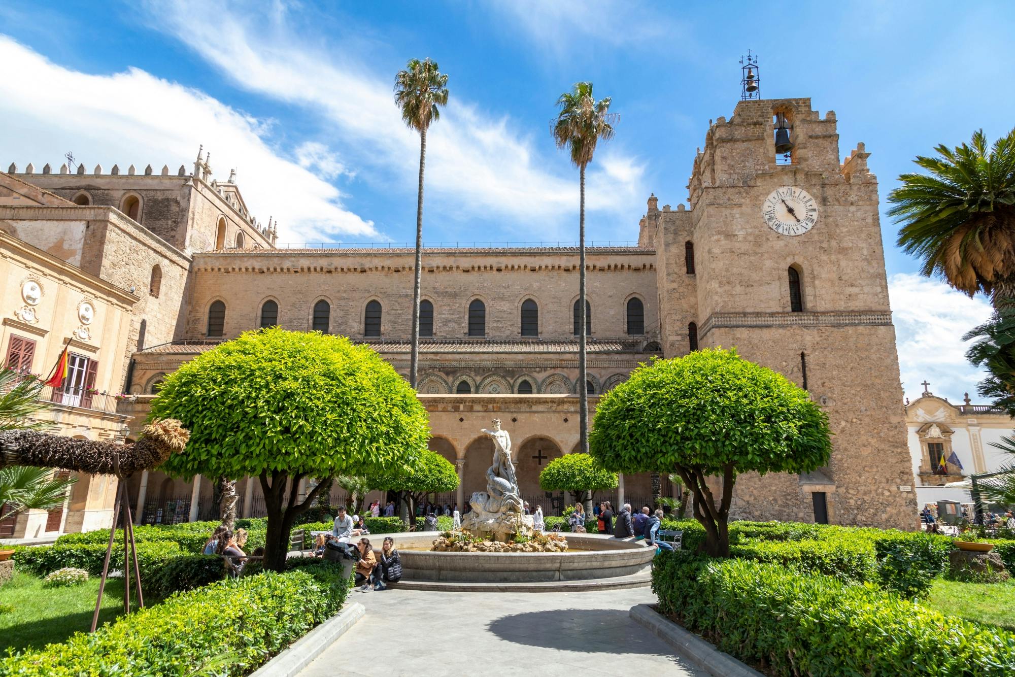 Passeio pela Catedral de Palermo e Monreale