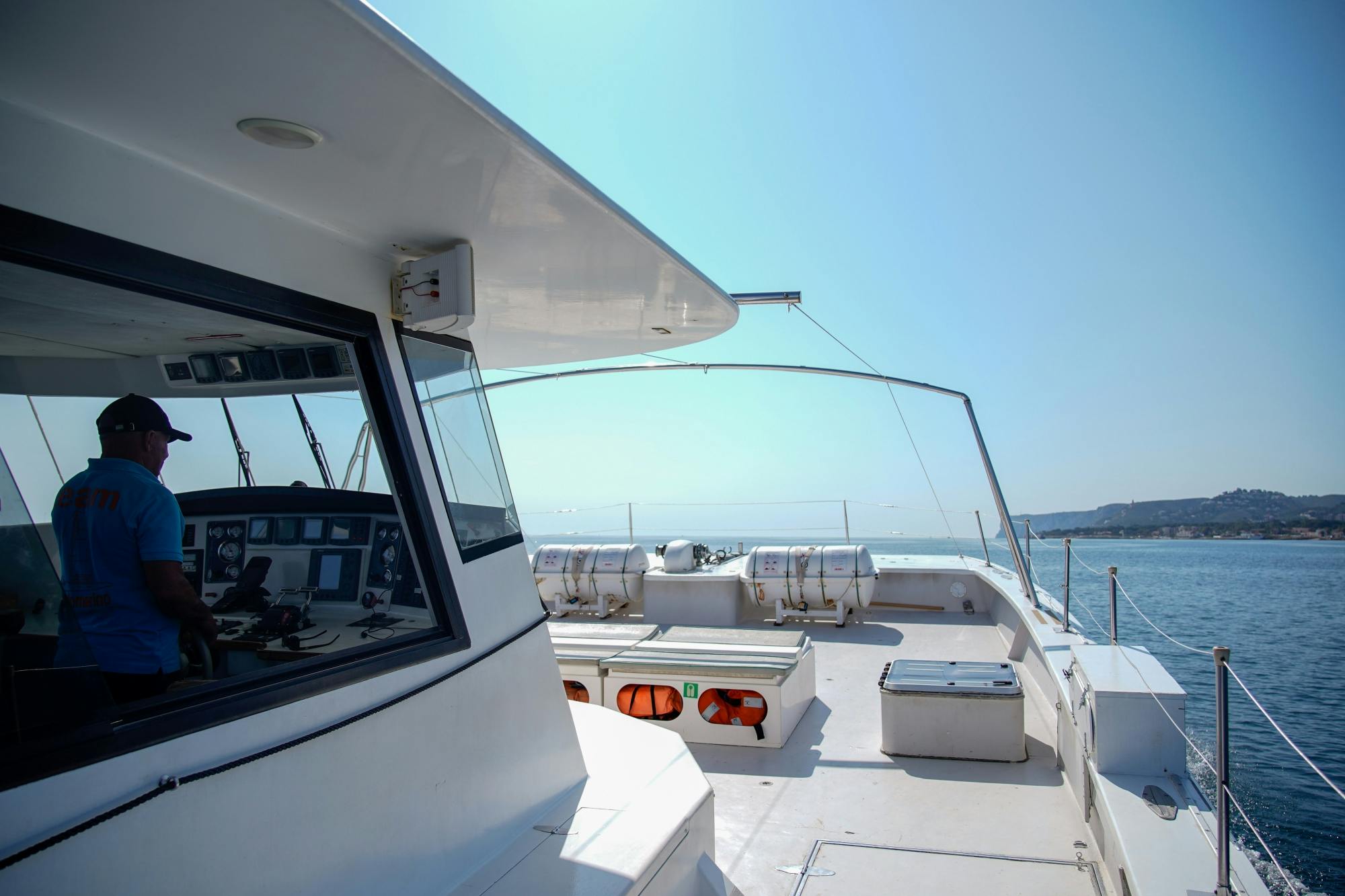 Altea Boat Cruise with Swim Stop and Transport from Benidorm