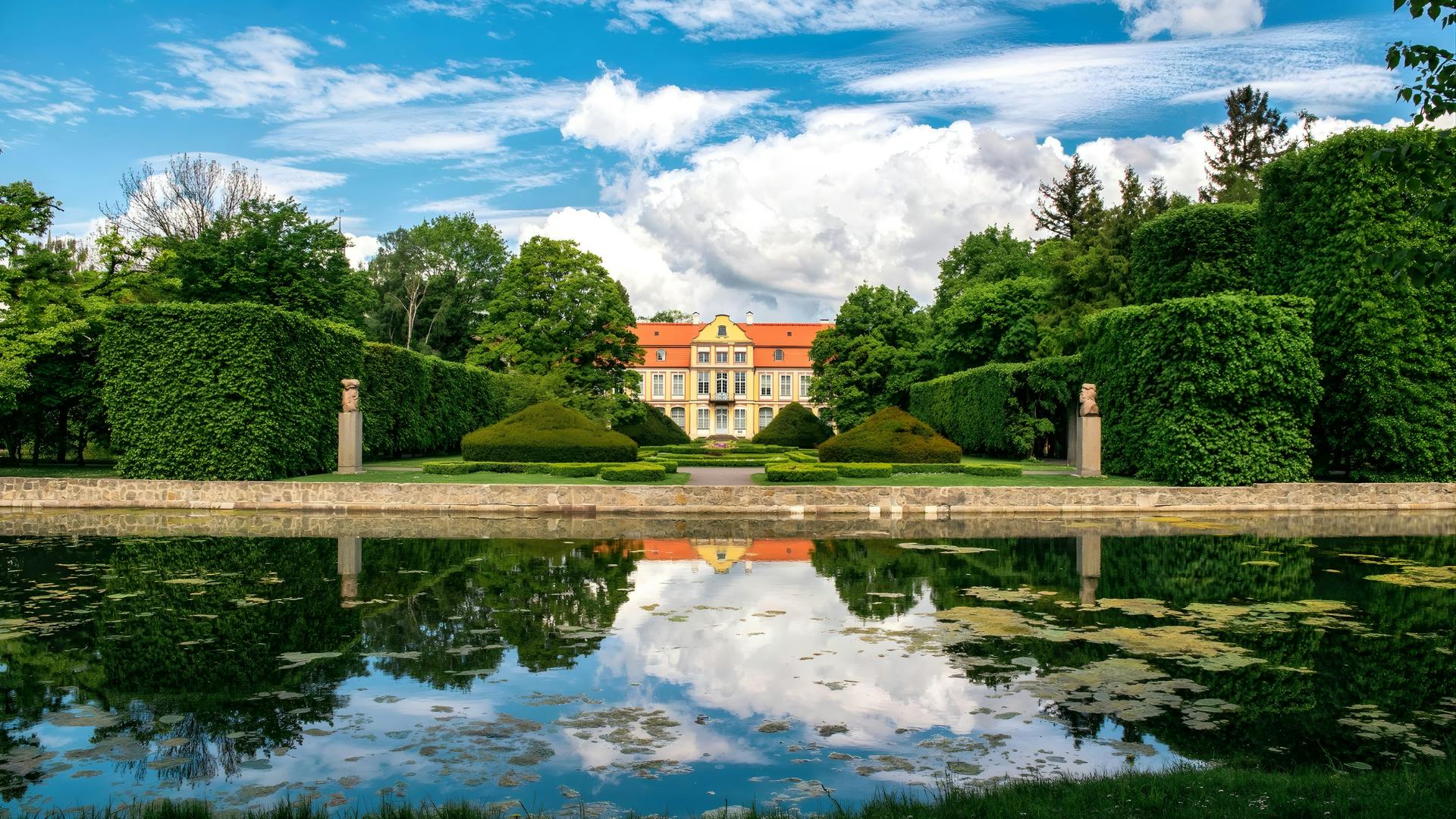 Gdańsk Oliwa private tour through the Gardens, Palace and Cathedral