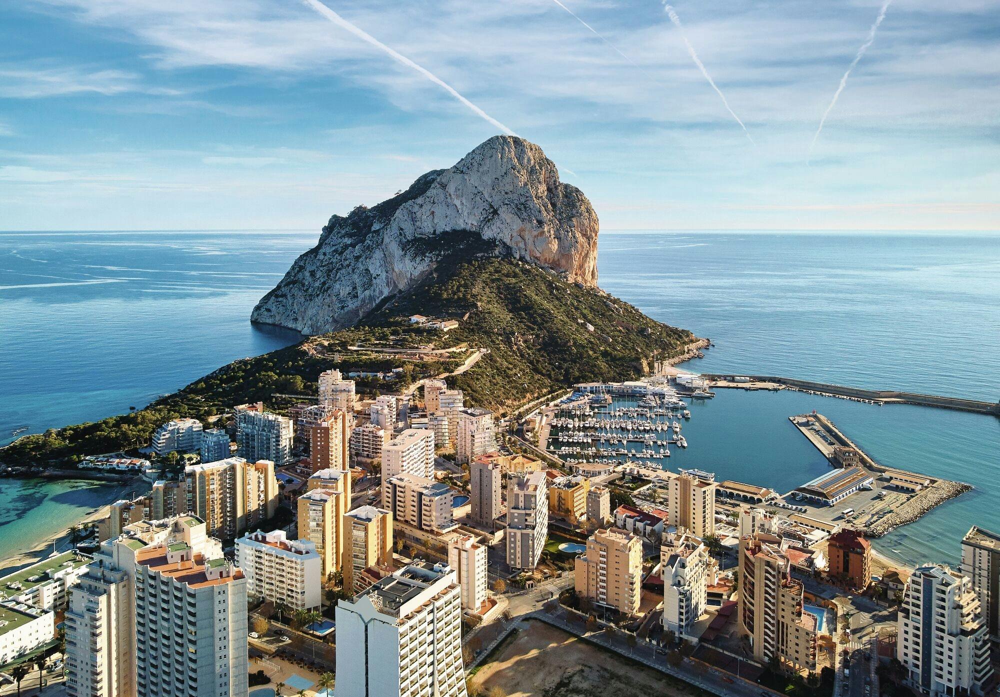 Crociera in catamarano con eclissi solare da Benidorm