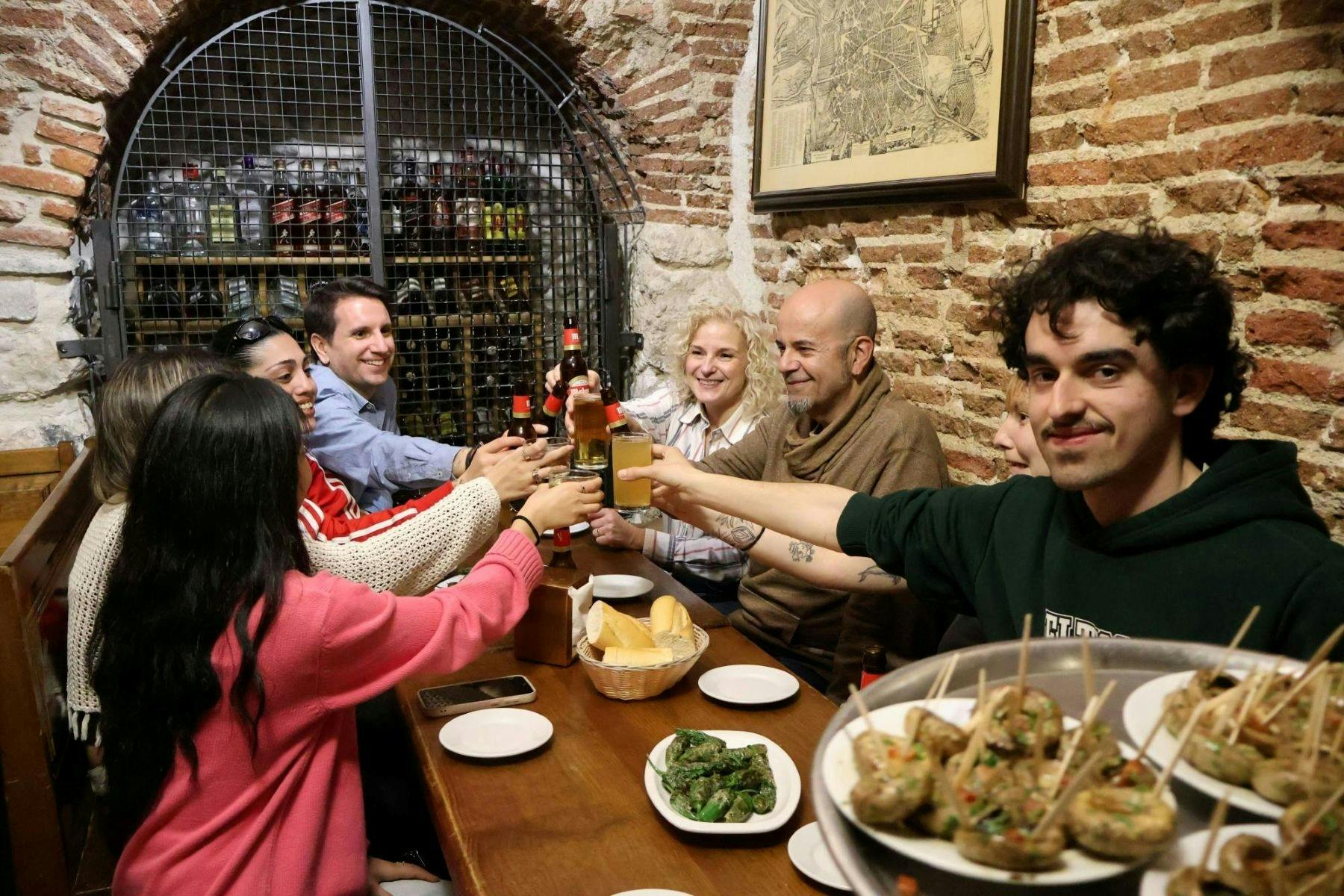Madrid de tapas y vinos con guía local