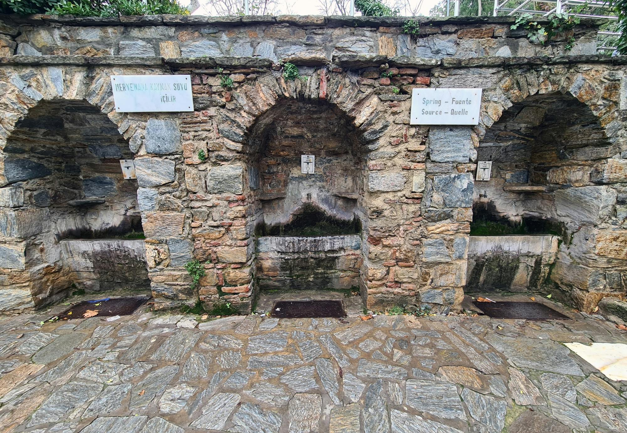 Ancient Ephesus tour with Virgin Mary House visit and lunch