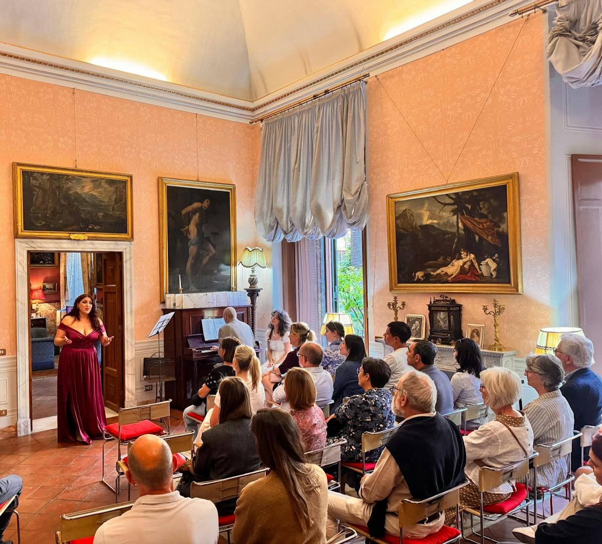 Rondleiding door de Galleria Doria Pamphilj en de geheime vertrekken, inclusief concert