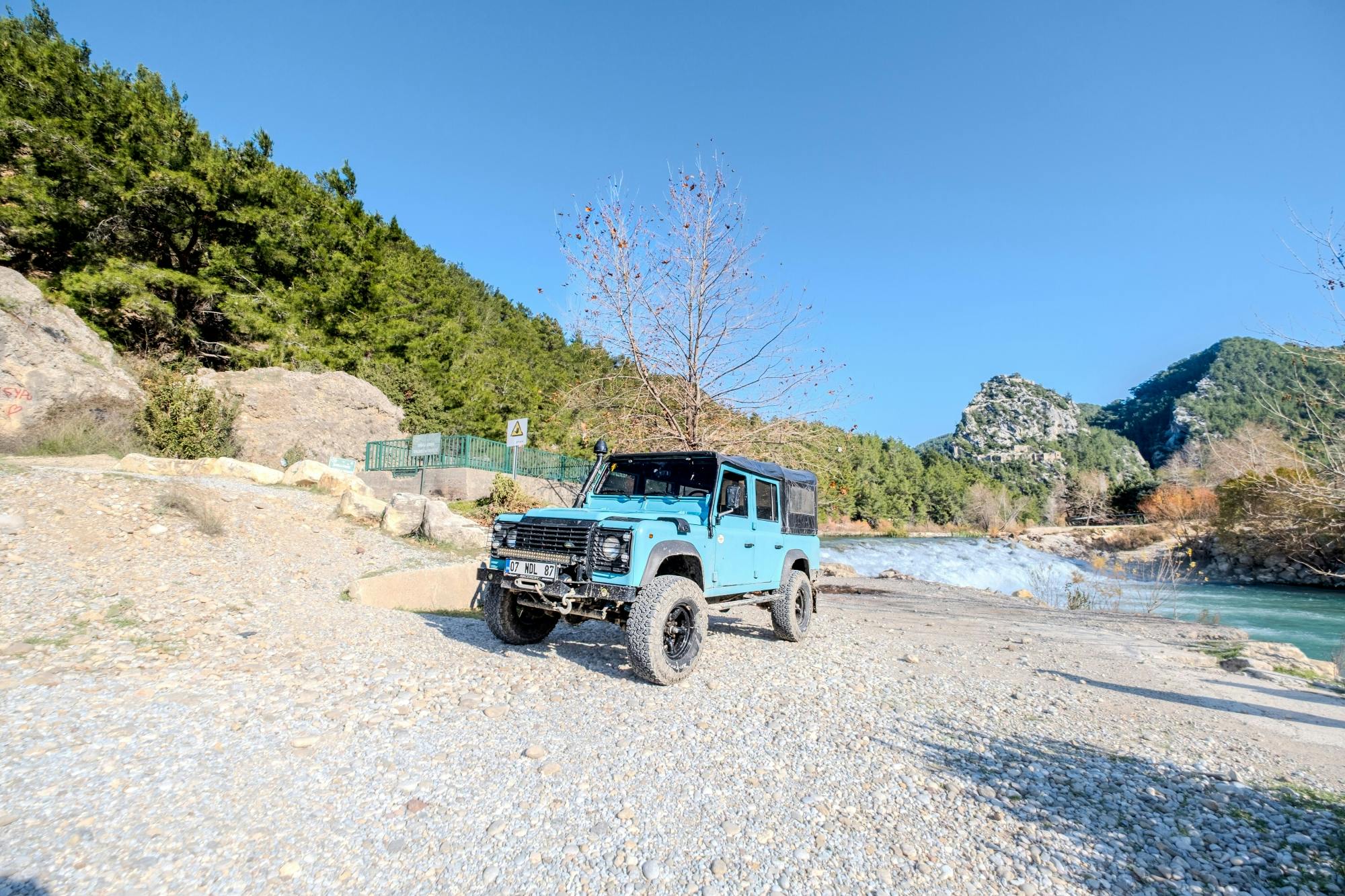 Alara River 4x4 tour with dinner and a show