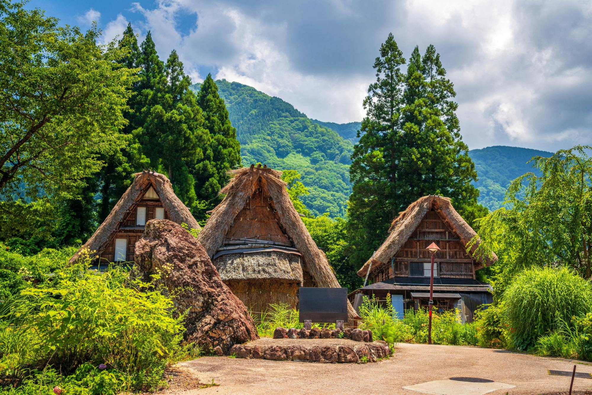 Excursão guiada de um dia a Shirakawago e Kanazawa com partida de Quioto