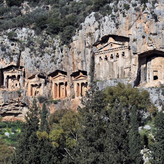 Crociera sul fiume Dalyan ed esperienza ai bagni di fango peloidi con partenza da Fethiye