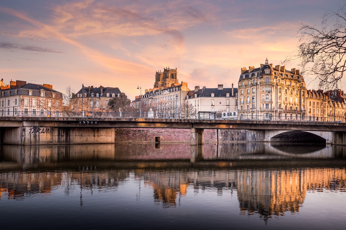 Interactieve zelf begeleide stadswandeling in Rennes