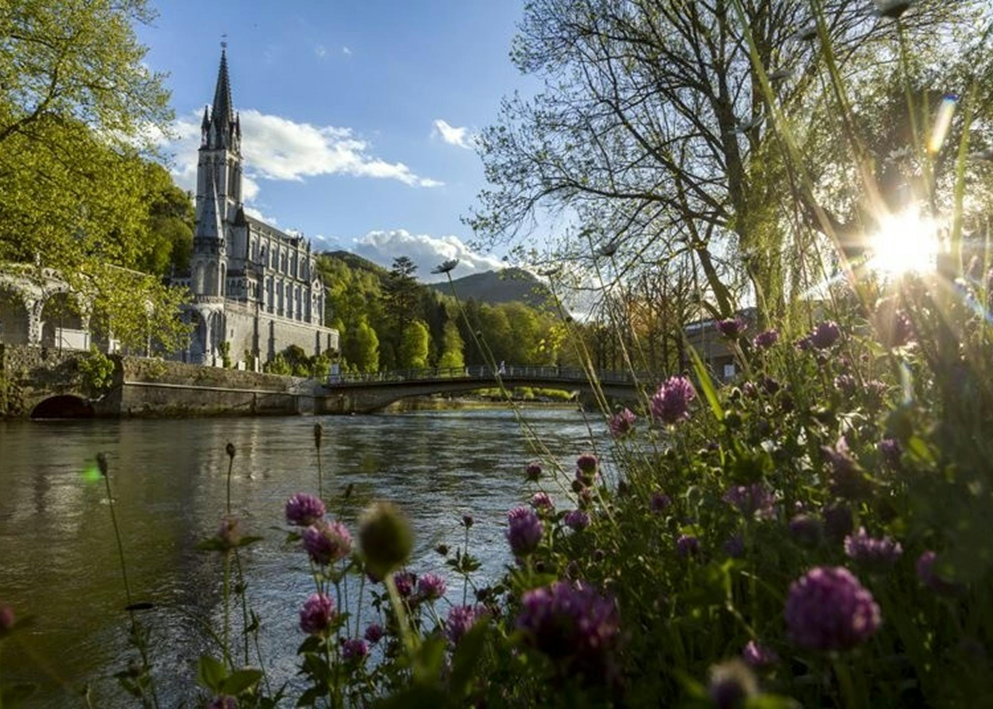Excursión al Santuario de Lourdes desde Biarritz o Bayona