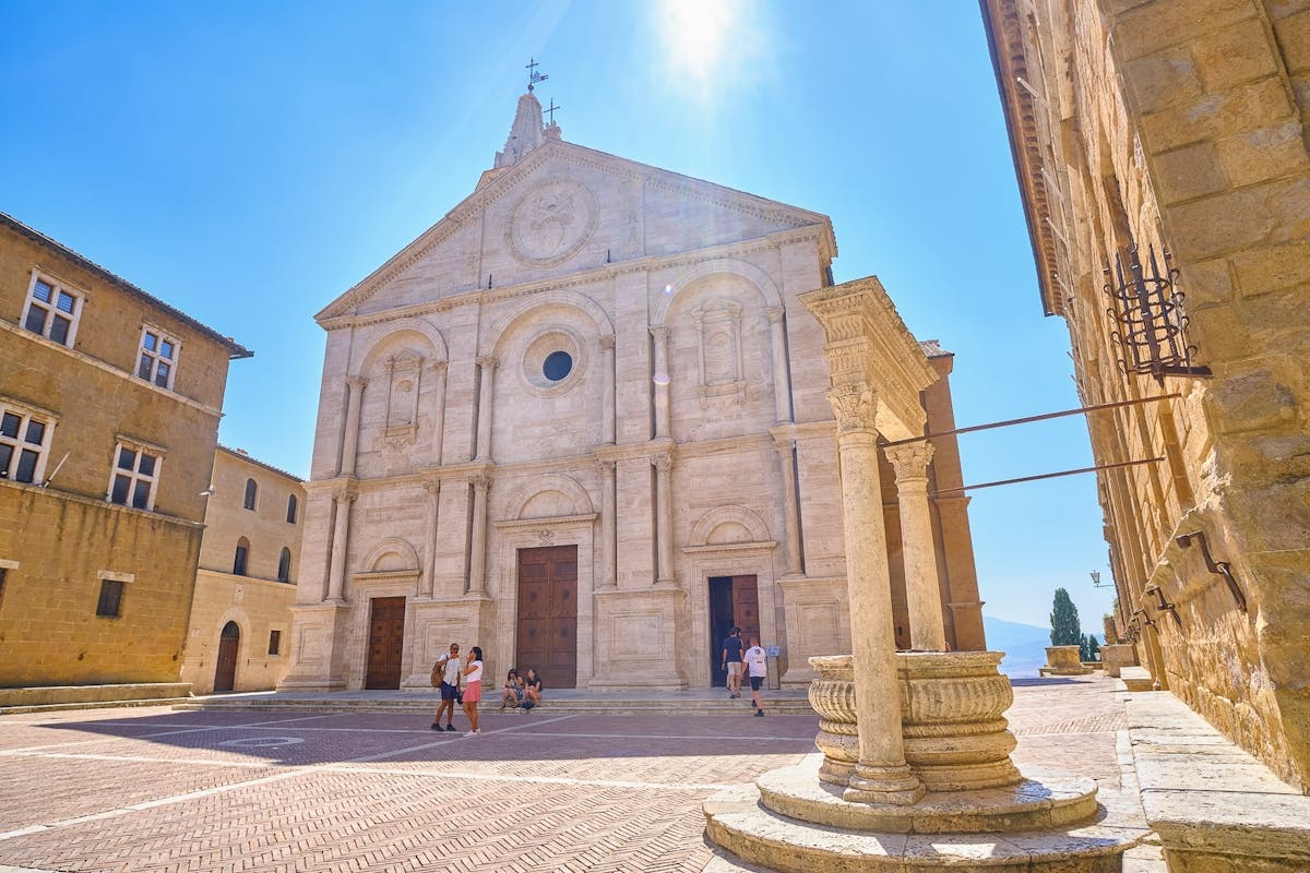 Excursie naar Montepulciano en Pienza met kaas- en wijnproeverij vanaf Rome