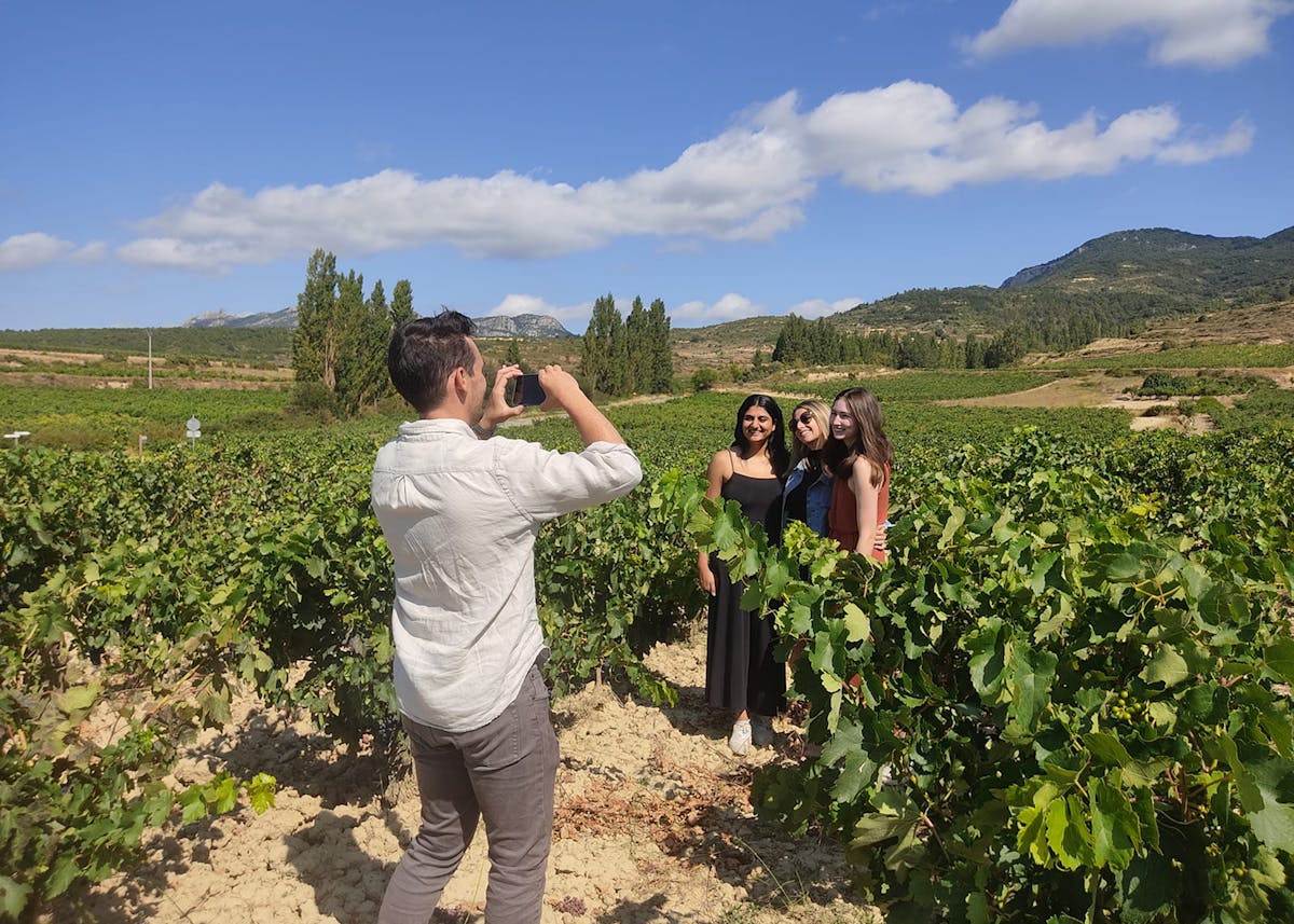 Hele dag wijnreis door La Rioja en bezoek aan Laguardia vanaf Vitoria