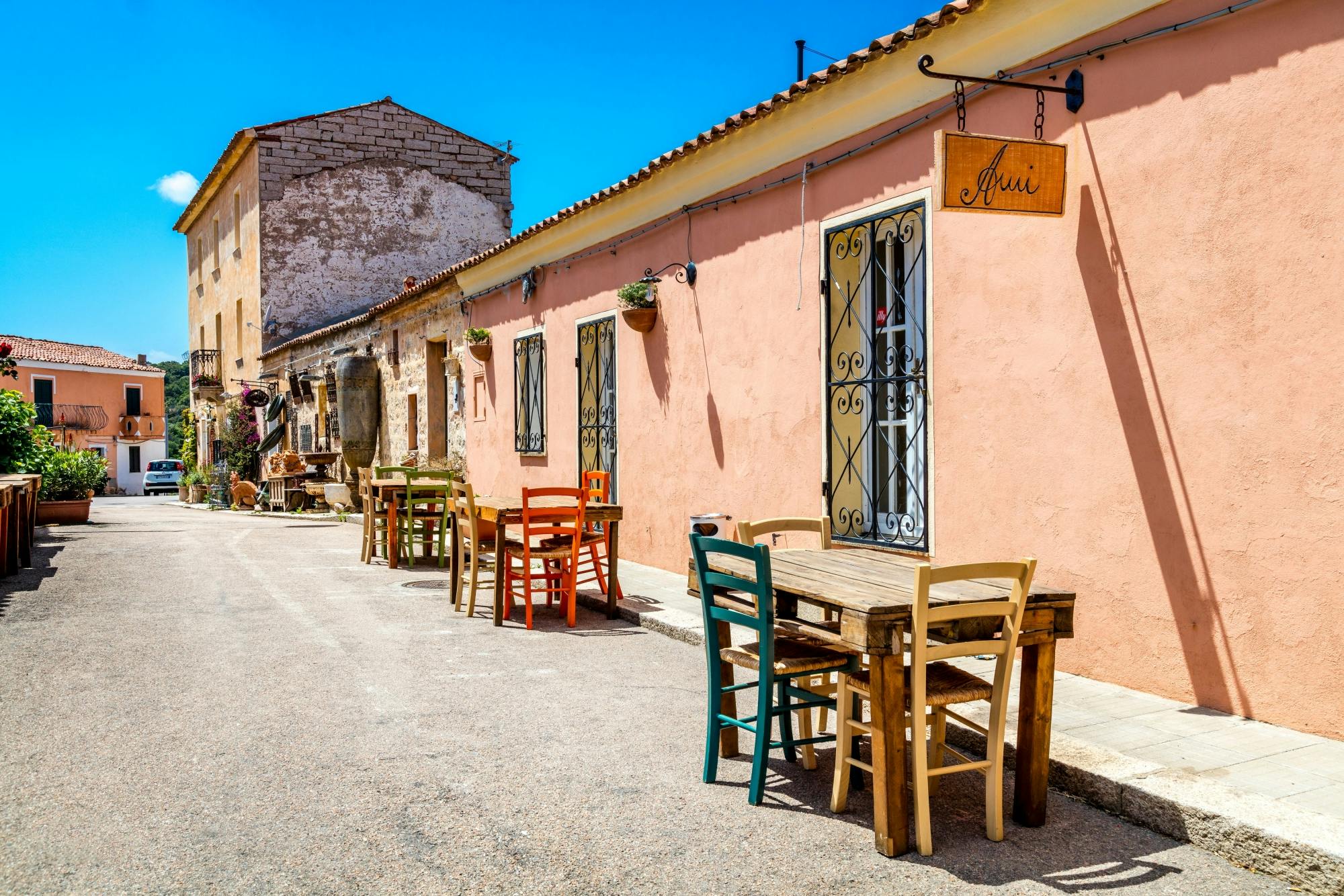 Guided tour of Costa Smeralda and San Pantaleo from Baia Sardinia