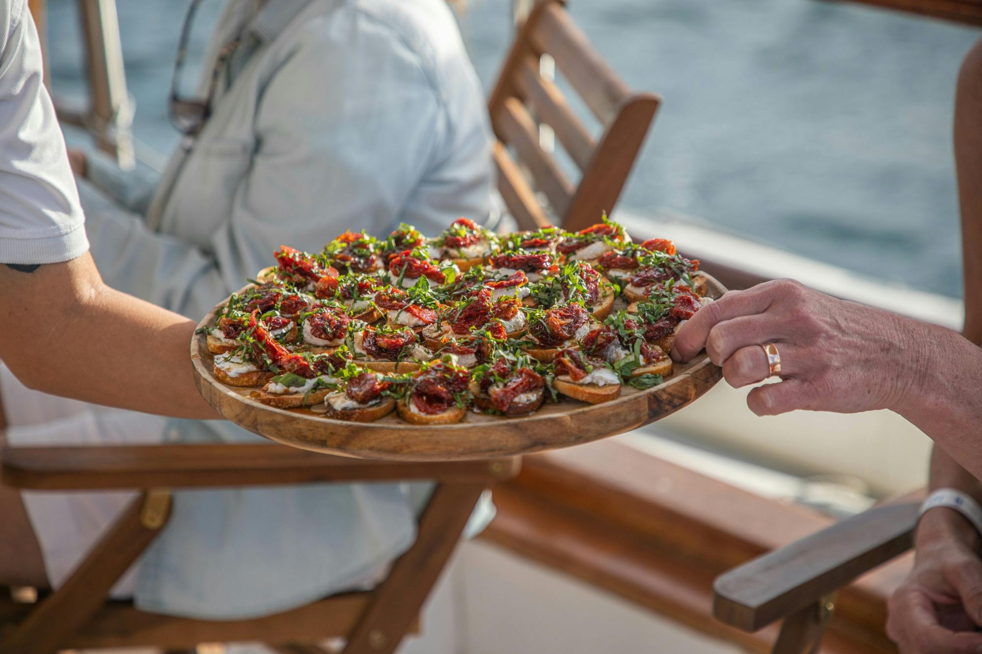 Los Cabos Sunset Cruise "TU ENAMORADO" with Dinner and Drinks