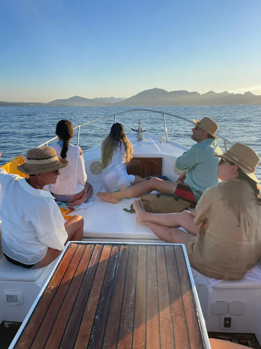 Excursion en authentique gozzo sarde sur la Costa Smeralda avec apéritif