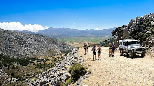 4x4 off road-tour of Crete’s mountains with taverna lunch
