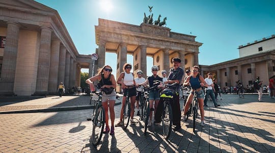 Best of Berlin guided bike tour in German