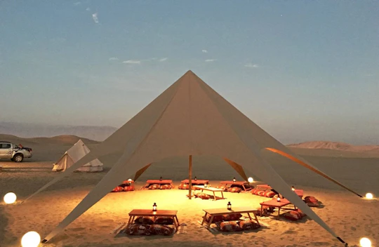 Huacachina dune buggy, sandboarding and desert dinner