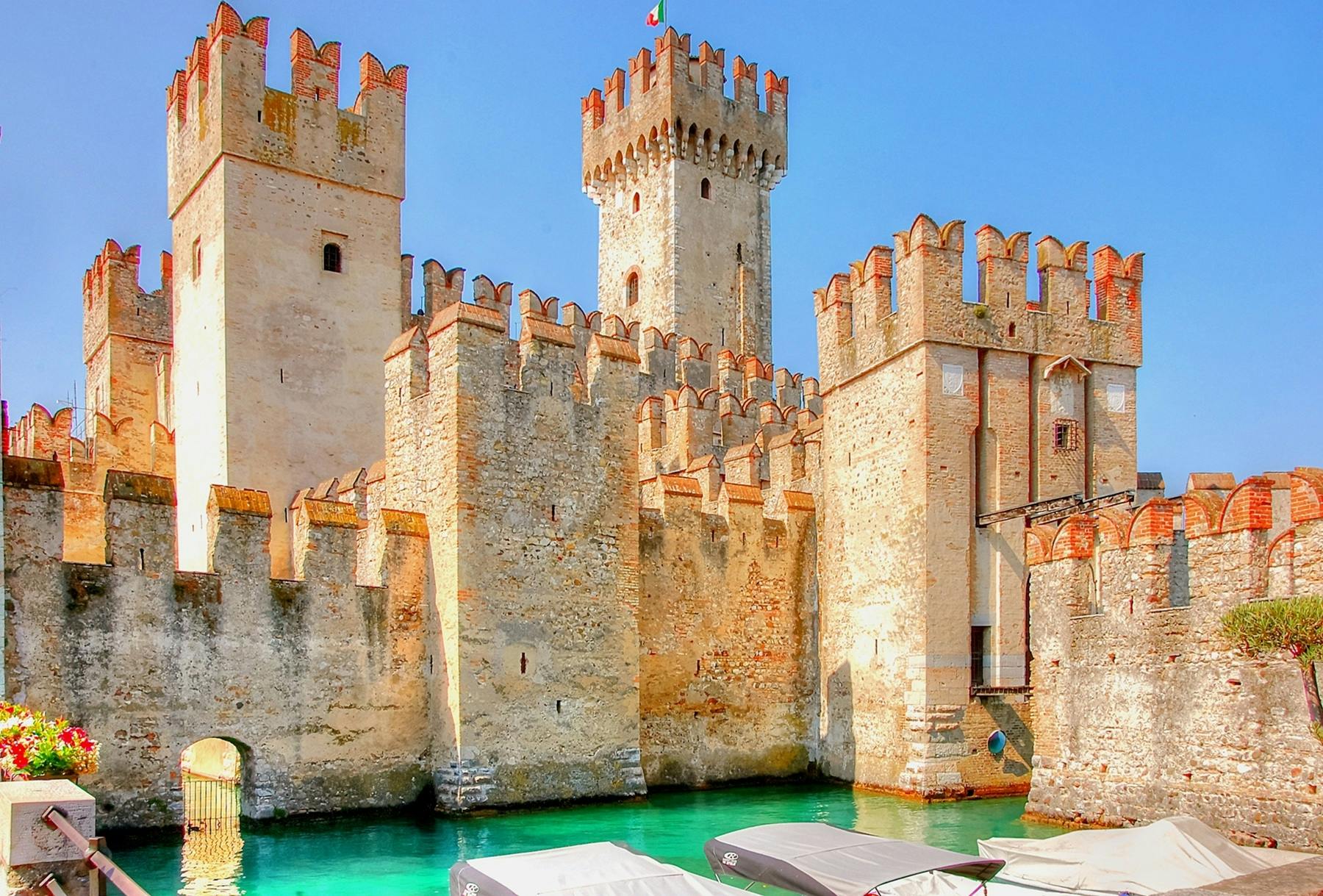 Scaligero Castle entrance ticket and guided tour