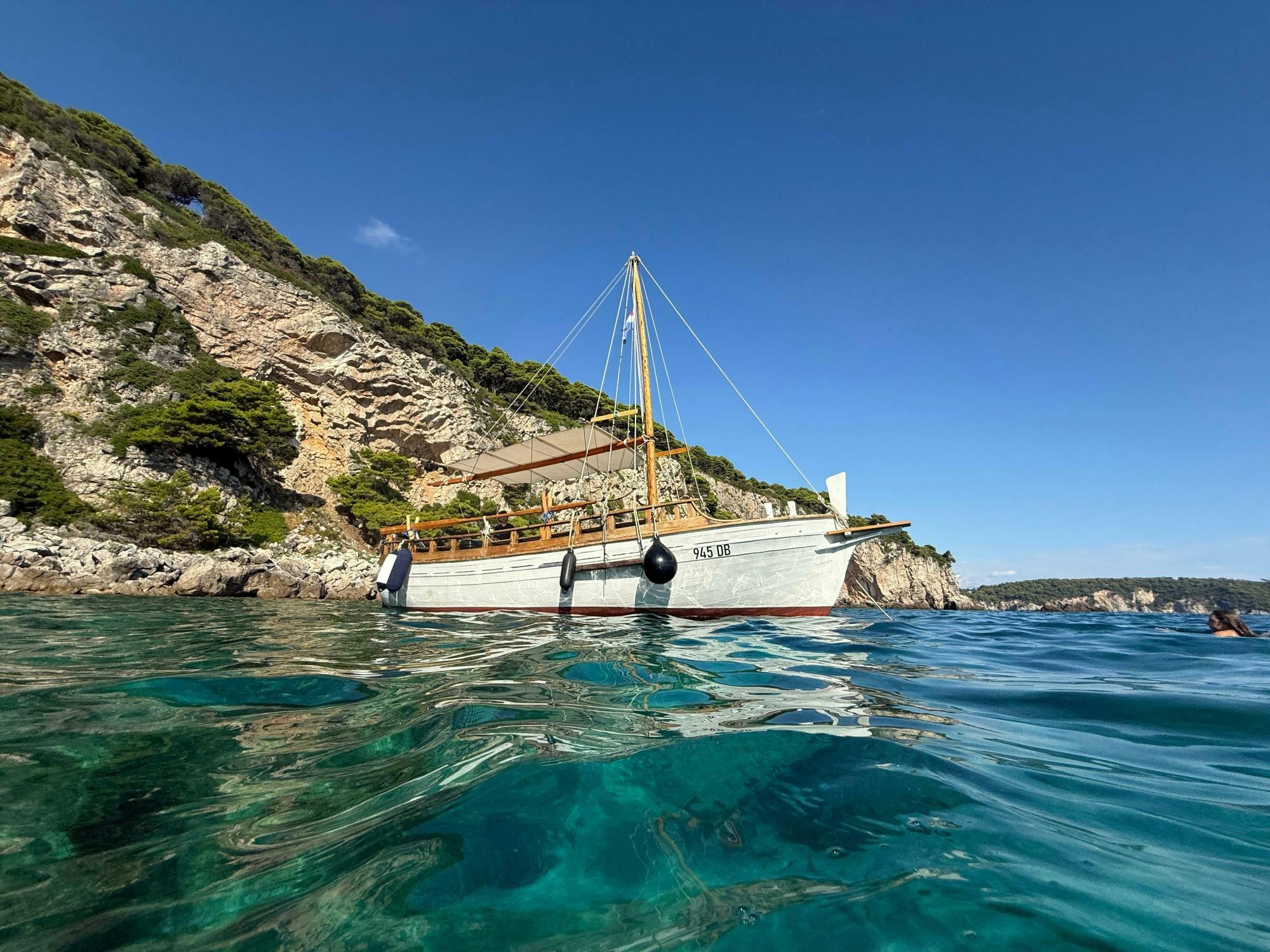 Crucero panorámico por la isla de Kolocep