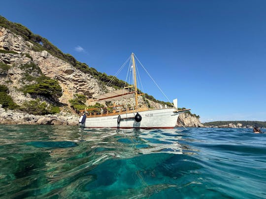 Kolocep Island panoramic cruise