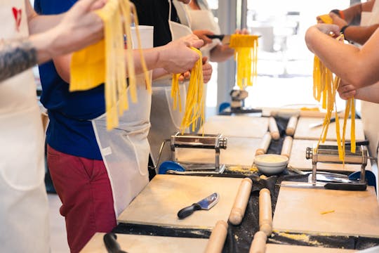 1-hour pasta making class in Rome