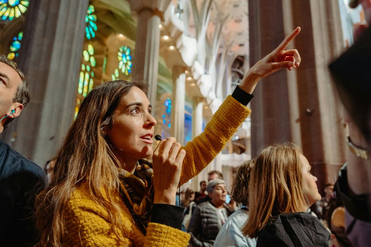 Gaudí express tour with priority access
