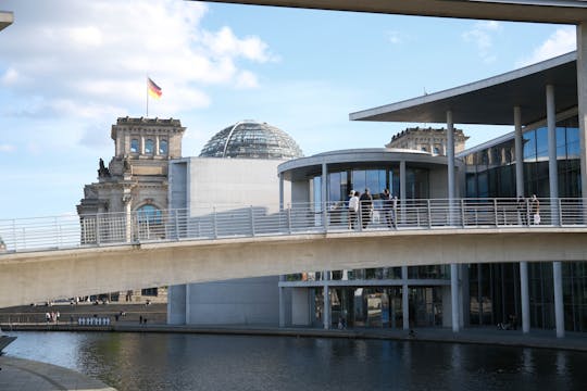 Visita guiada ao bairro governamental de Berlim e ao Reichstag