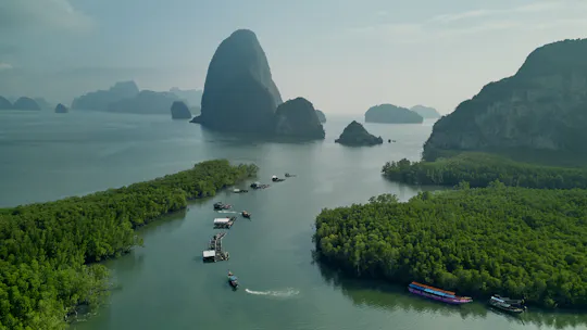 Heldagstur till Phang Nga Bay med besök på James Bond-ön