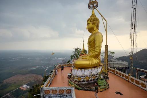 Krabi jungle tour with hot spring and Tiger Cave Temple