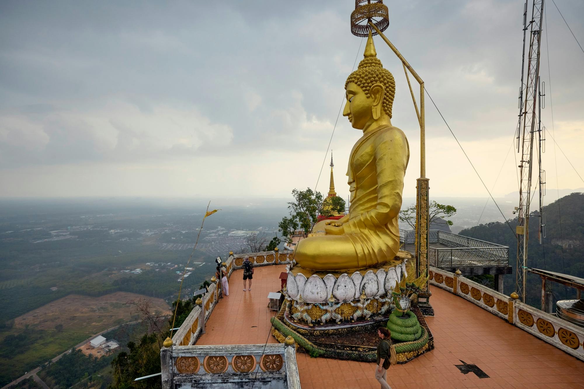 Krabi jungle tour with hot spring and Tiger Cave Temple