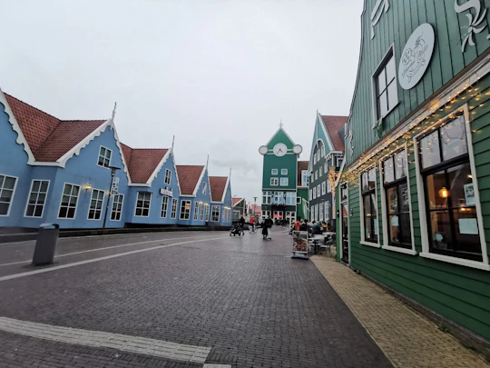 Self-guided audio tour of Zaandam's history, art and architecture
