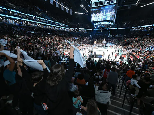 Bilhetes para o jogo de basquetebol do New York Liberty no Barclays Centre