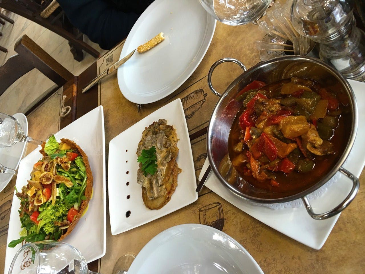 Flavours of Crete 4x4 tour with olive oil mill and winery visits
