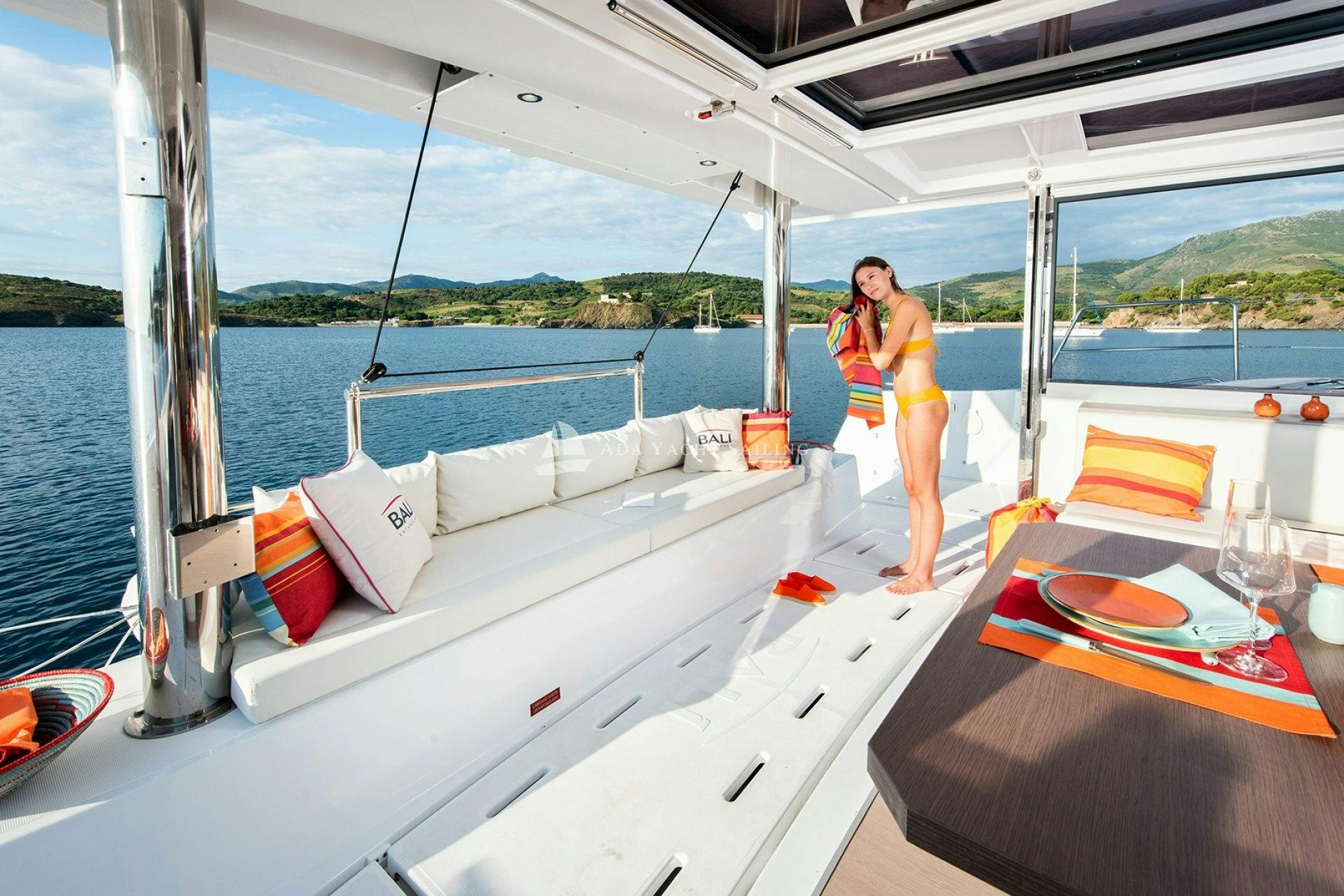 Private catamaran cruise in Madeira with drinks and snacks