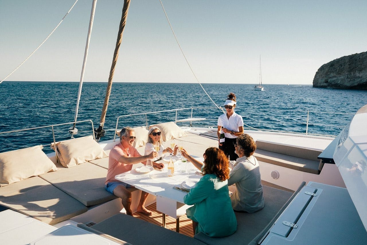 Private Katamaranfahrt auf Madeira mit Getränken und Snacks