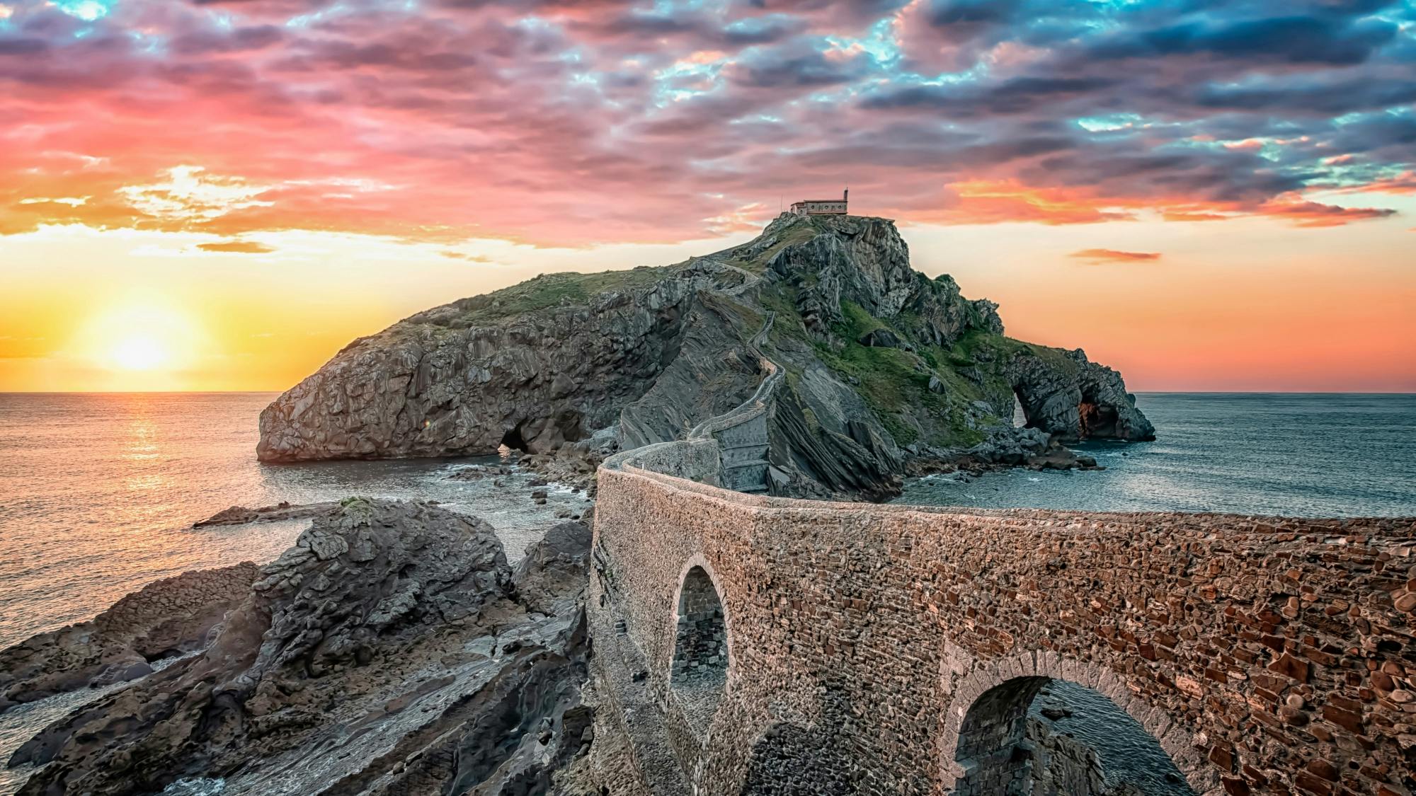 Biscay highlights private tour from San Sebastián
