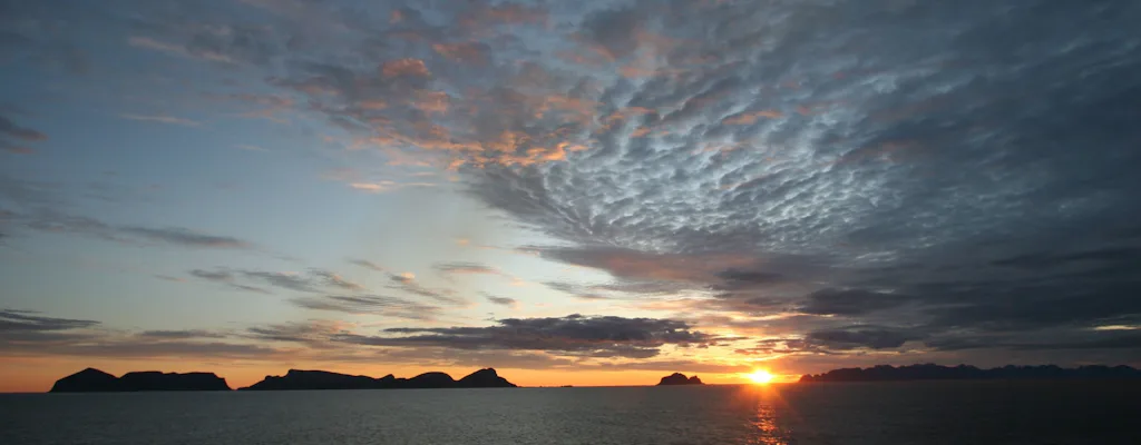 Lofoten midnight sun cruise from Svolvær